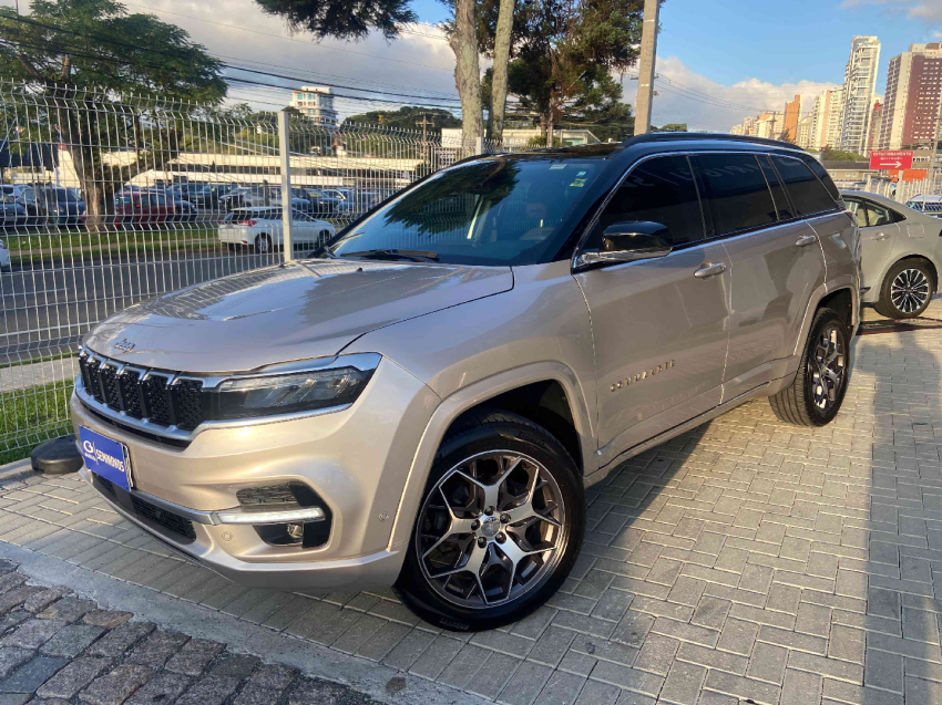 jeep commander 2.0 td380 turbo diesel overland at9 4p automatico 2022