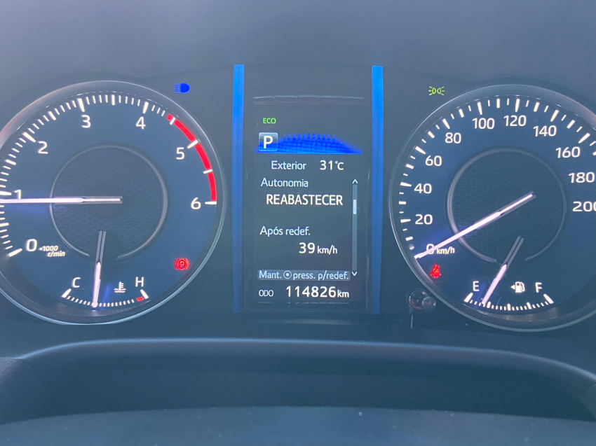 toyota hilux sw4 2.8 d-4d turbo diesel srx 4x4 automatico 4p 202110