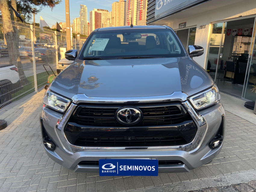 toyota hilux 2.8 d-4d turbo diesel cd srx limited 4x4 automatico 4p 20231