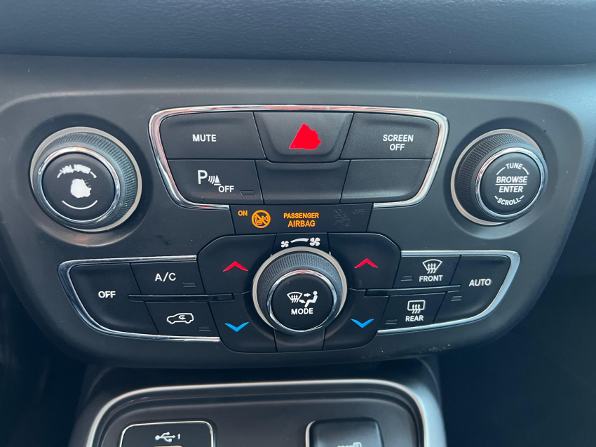 jeep compass 2.0 16v flex longitude automatico 4p 202011