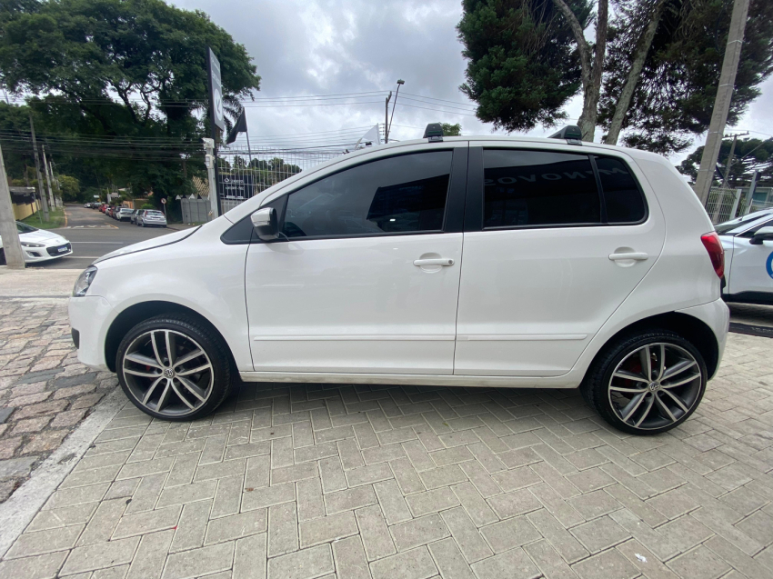 volkswagen fox 1.6 mi 8v flex 4p automatizado semiautomatico 20137