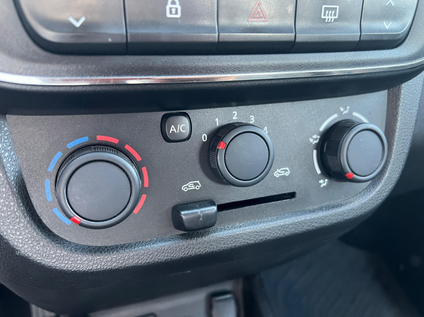 renault kwid 1.0 12v sce flex zen manual 4p 202512