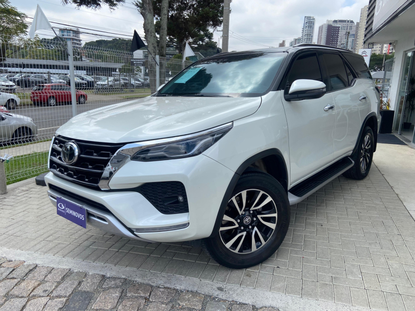 toyota hilux sw4 2.8 d-4d turbo diesel srx 4x4 automatico 4p 2021