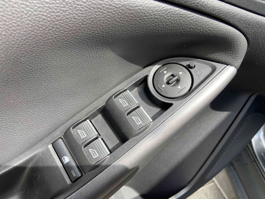 ford focus 1.6 se plus 16v flex 4p manual 201811