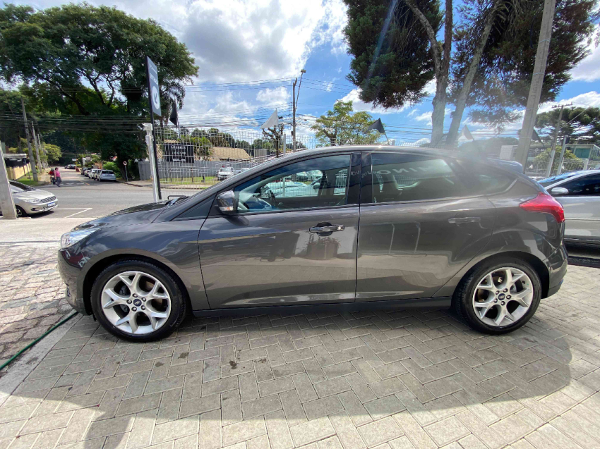 ford focus 1.6 se plus 16v flex 4p manual 20187