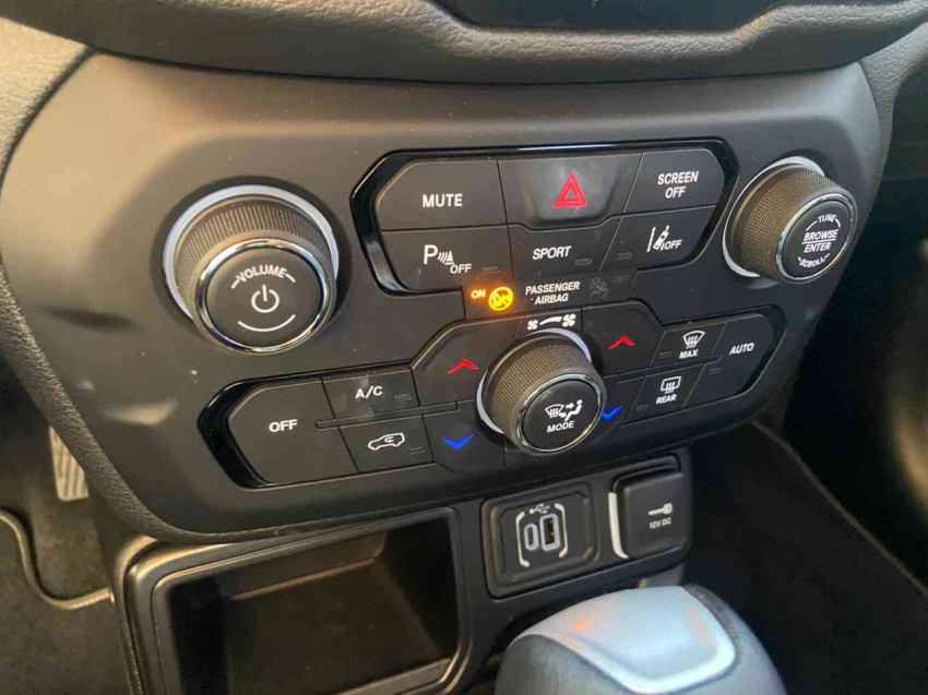 jeep renegade 1.3 t270 turbo flex longitude at6 4p automatico 202513