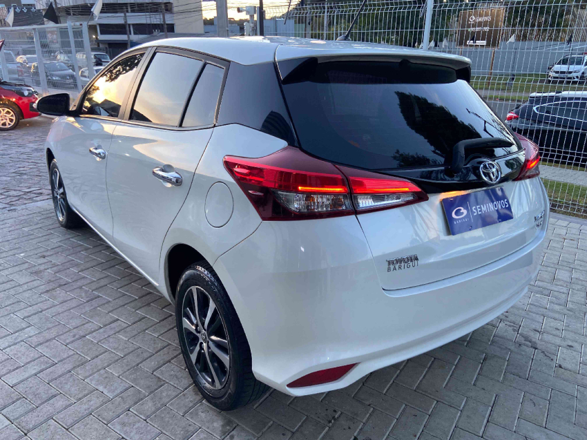 toyota yaris 1.5 16v flex xls multidrive 4p automatico 20196