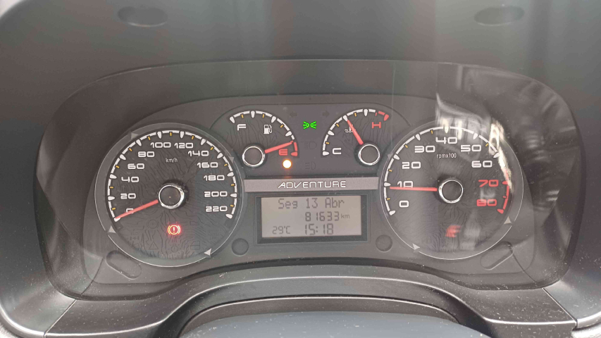 fiat strada 1.8 mpi adventure ce 16v flex 2p manual 4p 201810