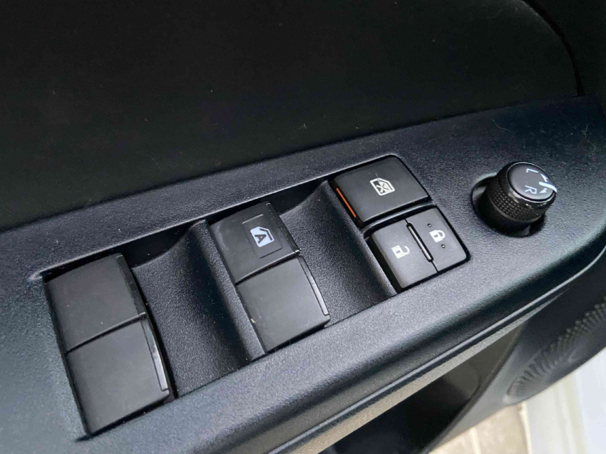 toyota yaris 1.5 16v flex xl multidrive 4p automatico 202310