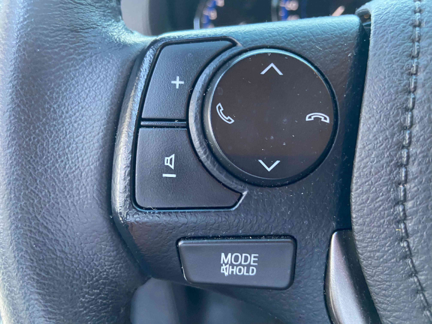 toyota yaris 1.5 16v flex sedan xs multidrive 4p automatico 202515