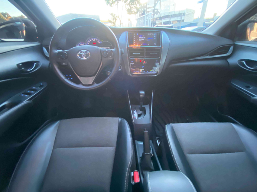 toyota yaris 1.5 16v flex sedan xs multidrive 4p automatico 20259