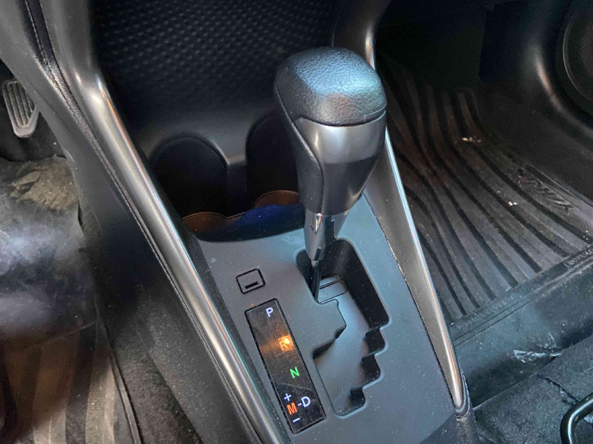 toyota yaris 1.5 16v flex sedan xs multidrive 4p automatico 202512