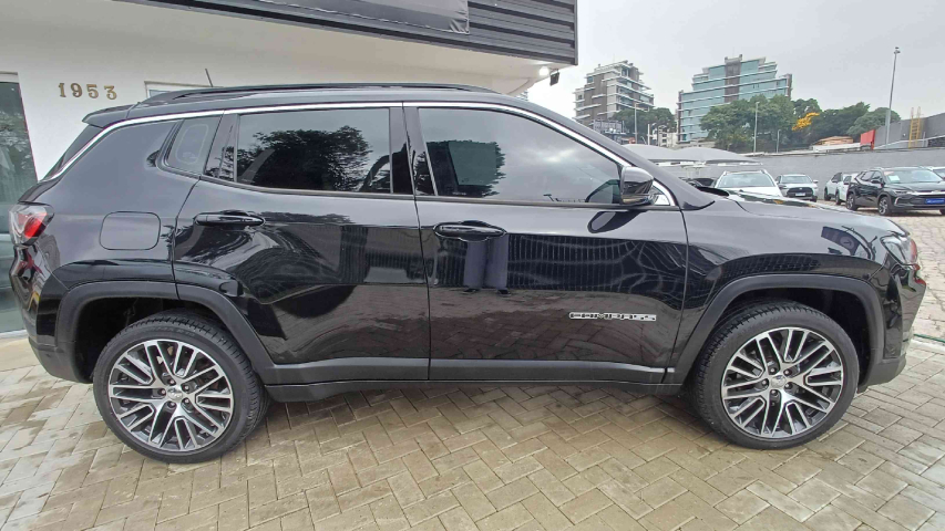 jeep compass 1.3 t270 turbo flex limited at6 4p automatico 20233