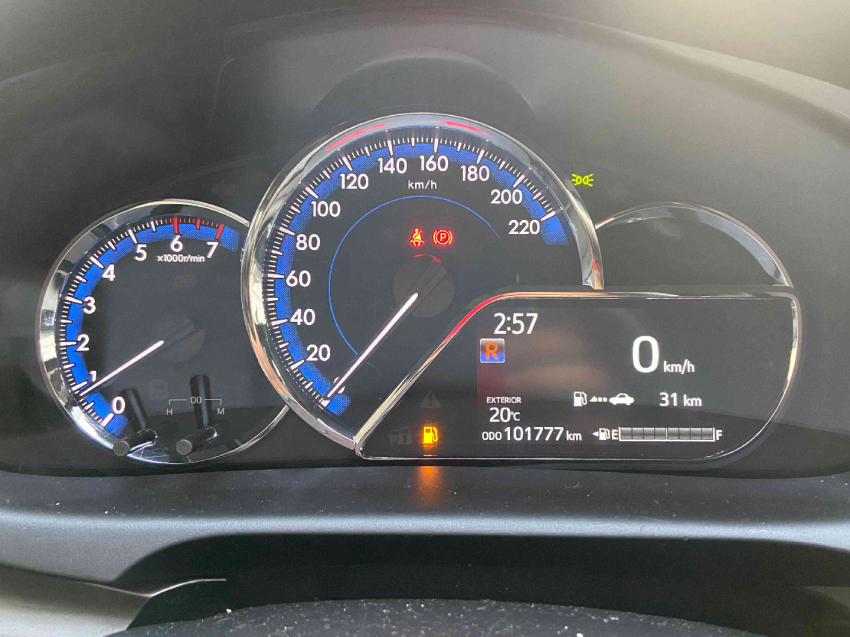 toyota yaris 1.5 16v flex xs connect multidrive 4p automatico 202315