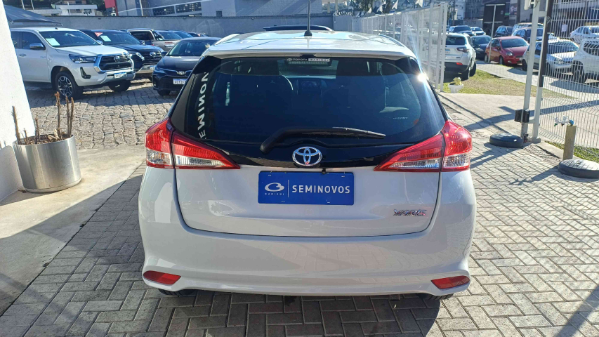 toyota yaris 1.5 16v flex xl multidrive 4p automatico 20234