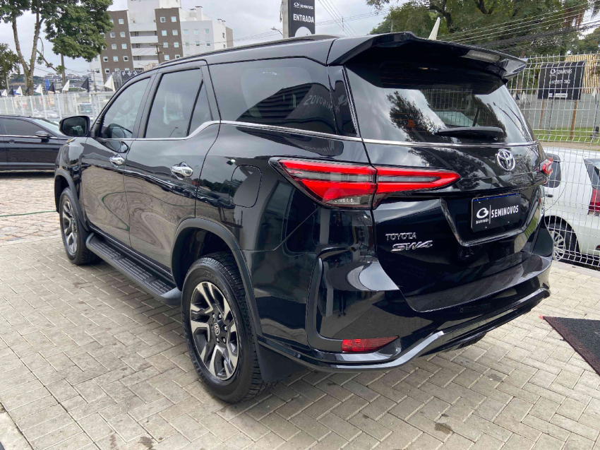 toyota hilux sw4 2.8 d-4d turbo diesel srx platinum 7l 4x4 automatico 4p 20247