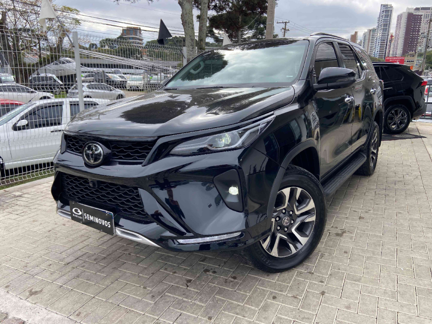 toyota hilux sw4 2.8 d-4d turbo diesel srx platinum 7l 4x4 automatico 4p 2024