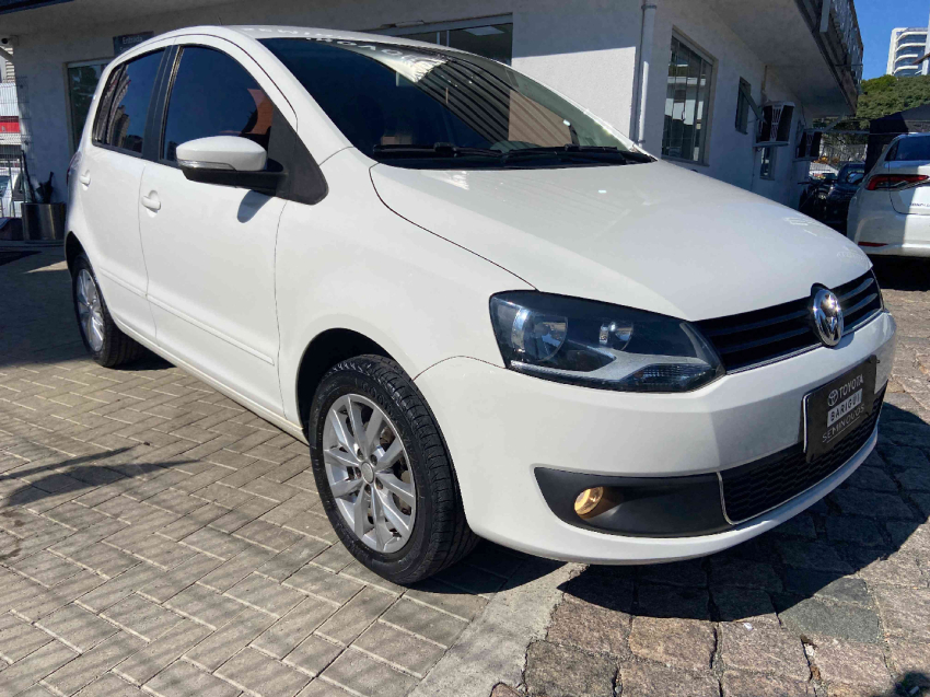 volkswagen fox 1.6 mi 8v flex 4p manual 20142