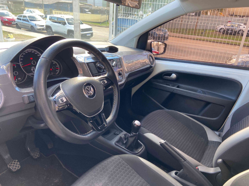 volkswagen cross up 1.0 tsi 12v flex 4p manual 201812