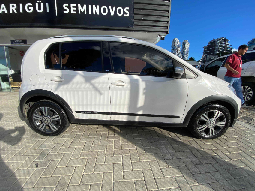 volkswagen cross up 1.0 tsi 12v flex 4p manual 20185