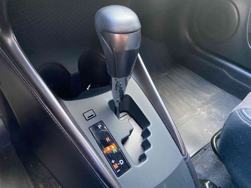 toyota yaris 1.5 16v flex xs multidrive 4p automatico 202412
