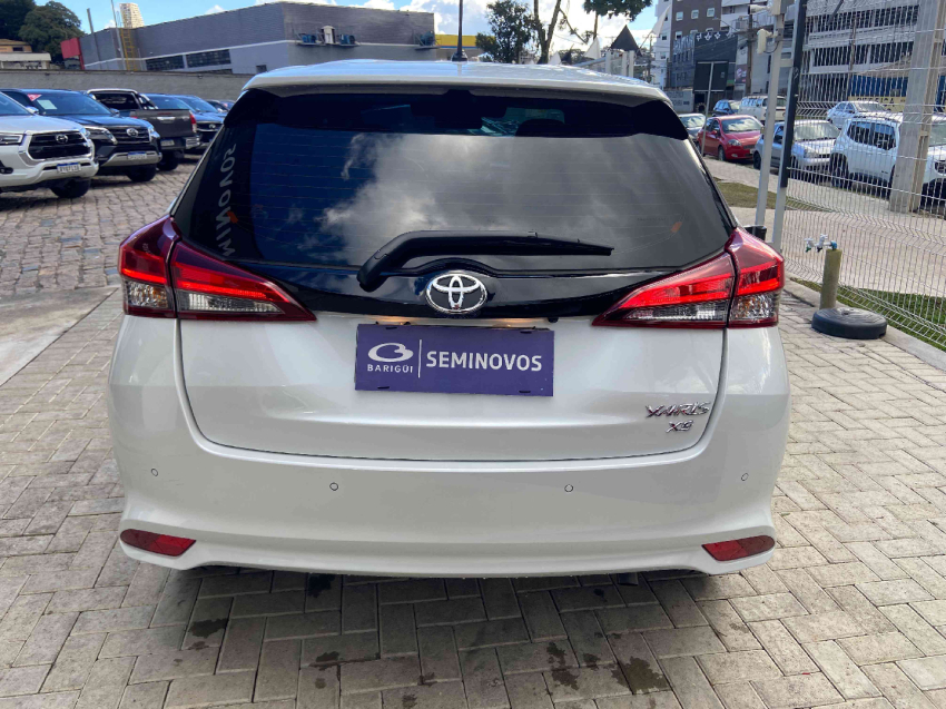 toyota yaris 1.5 16v flex xs multidrive 4p automatico 20245