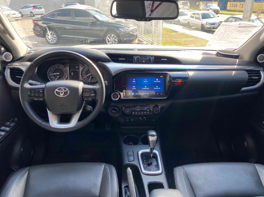 toyota hilux 2.8 d-4d turbo diesel cd srx 4x4 automatico 4p 20248