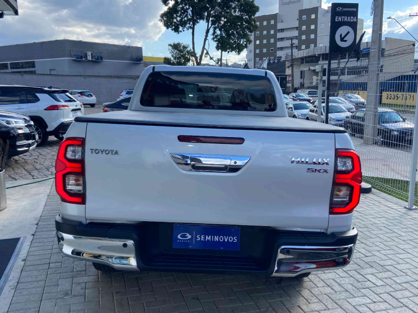 toyota hilux 2.8 d-4d turbo diesel cd srx 4x4 automatico 4p 20245