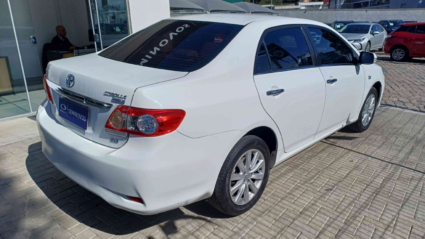 toyota corolla 2.0 altis 16v flex 4p automatico 20134