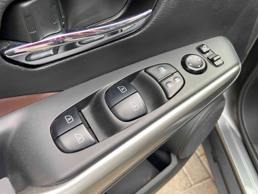 nissan kicks 1.6 16v flexstart exclusive xtronic flex 4p automatico 202410