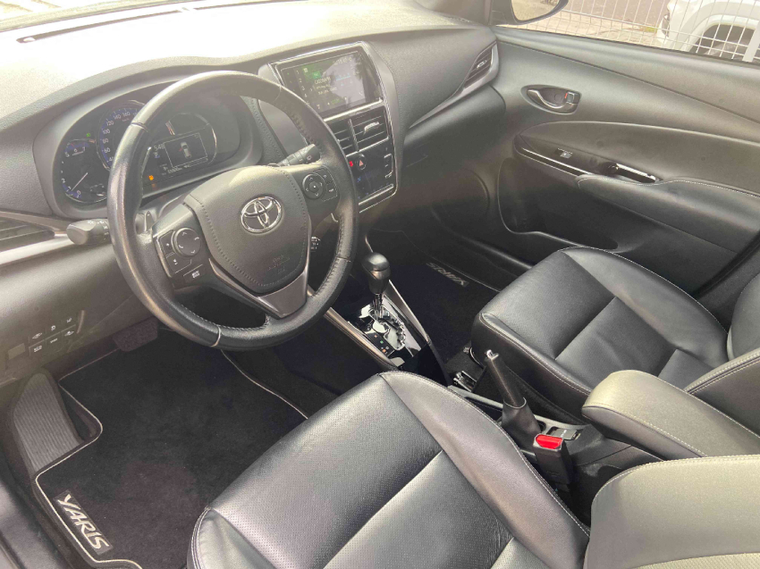 toyota yaris 1.5 16v flex xls multidrive 4p automatico 202511