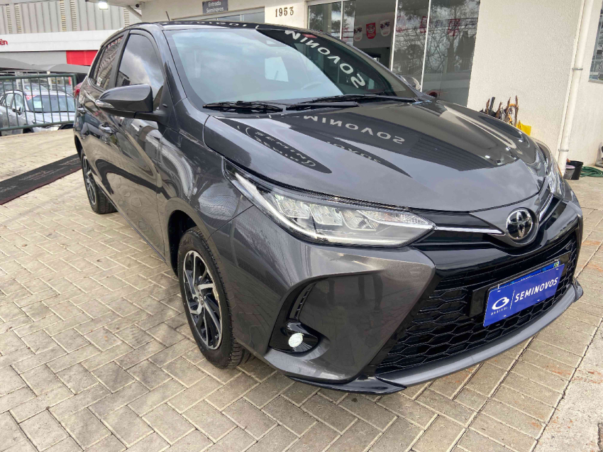 toyota yaris 1.5 16v flex xls multidrive 4p automatico 20252