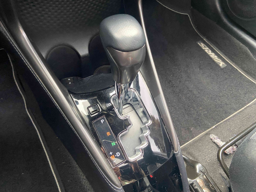 toyota yaris 1.5 16v flex xls multidrive 4p automatico 202513
