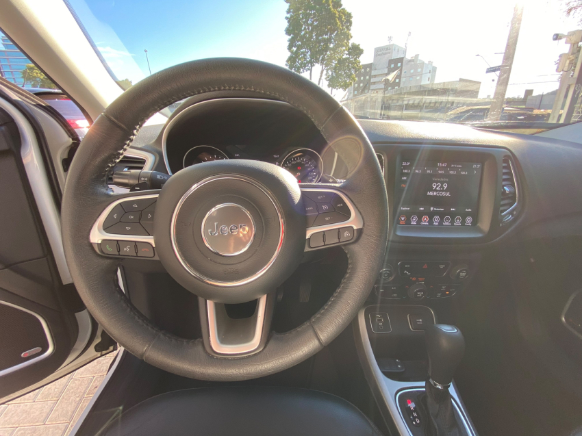 jeep compass 2.0 16v flex longitude automatico 4p 20199