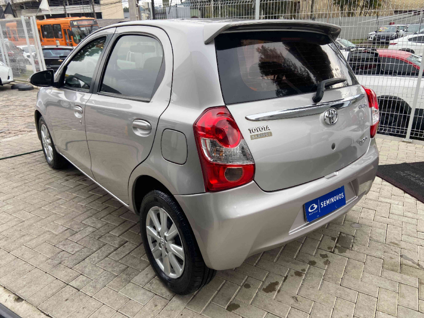 toyota etios 1.5 xls 16v flex 4p automatico 20176