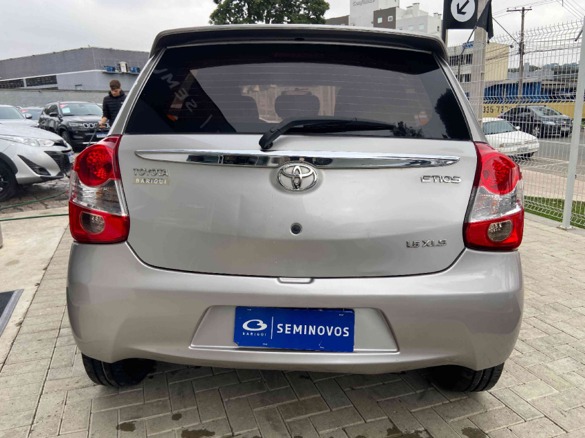toyota etios 1.5 xls 16v flex 4p automatico 20175