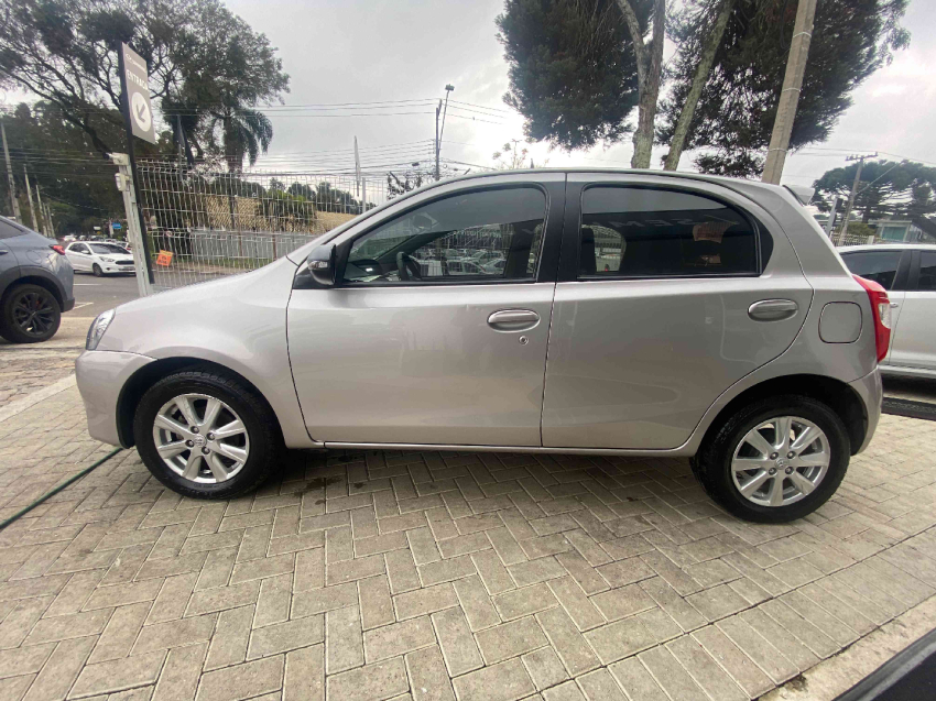 toyota etios 1.5 xls 16v flex 4p automatico 20177