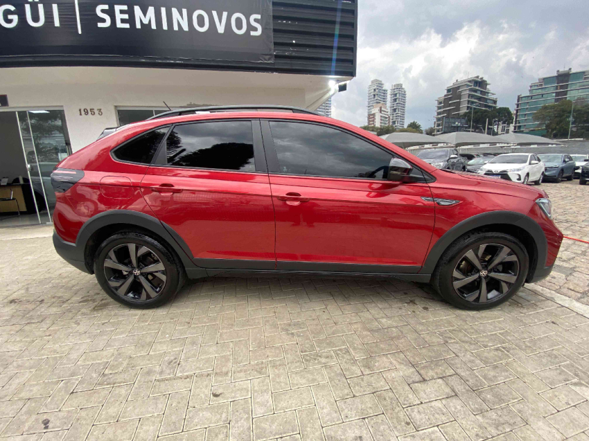 volkswagen nivus 1.0 200 tsi total flex highline automatico 4p 20233