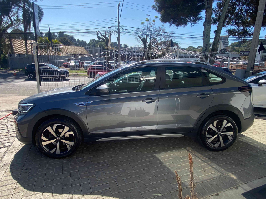 volkswagen nivus 1.0 200 tsi total flex highline automatico 4p 20227