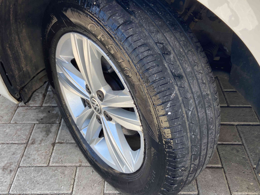 volkswagen polo 1.6 msi total flex manual 4p 202017