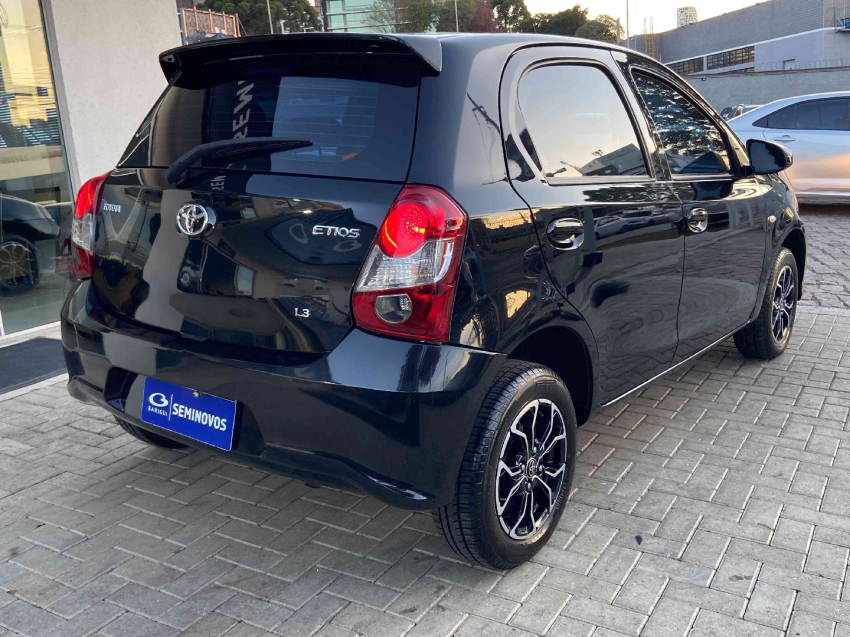 toyota etios 1.3 x 16v flex 4p automatico 20204