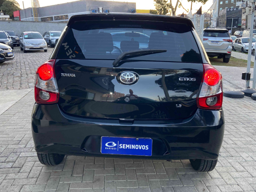 toyota etios 1.3 x 16v flex 4p automatico 20205