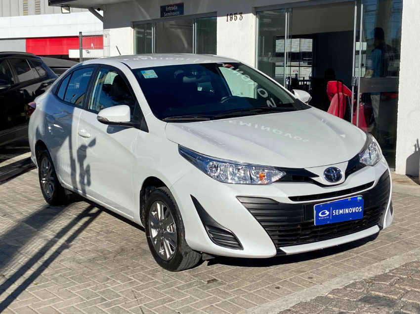 toyota yaris 1.5 16v flex xl plus connect multidrive 4p automatico 20222