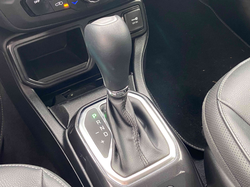 jeep renegade 1.3 t270 turbo flex longitude at6 4p automatico 202312