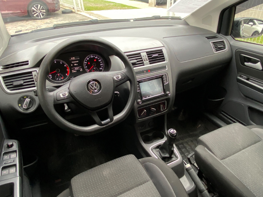 volkswagen fox 1.6 msi total flex connect 4p manual 20188