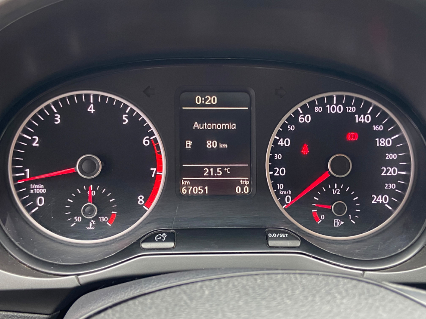 volkswagen fox 1.6 msi total flex connect 4p manual 201816