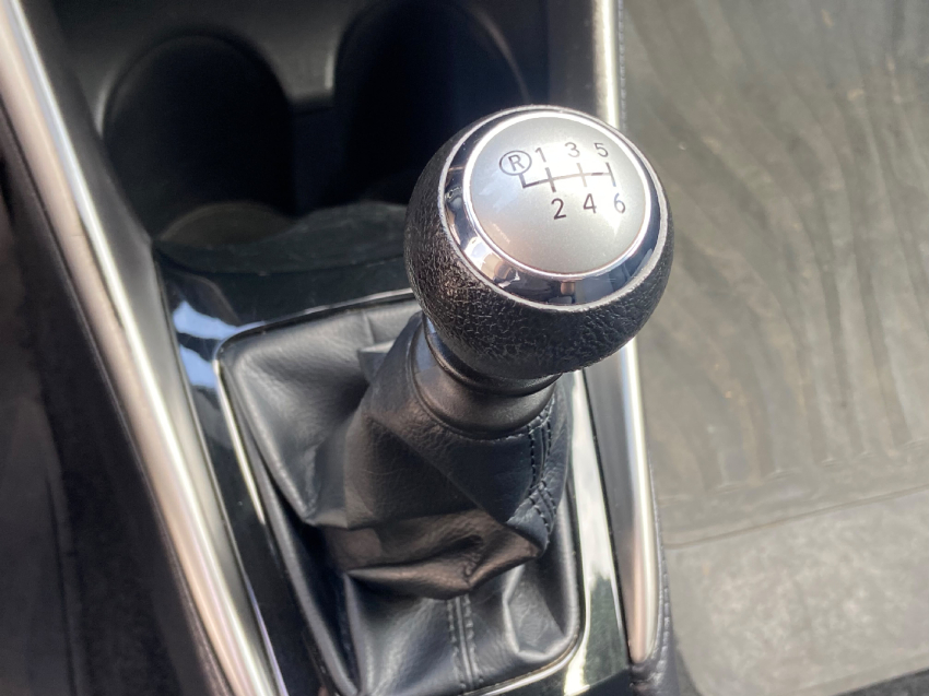 toyota yaris 1.3 16v flex xl manual 4p 201915