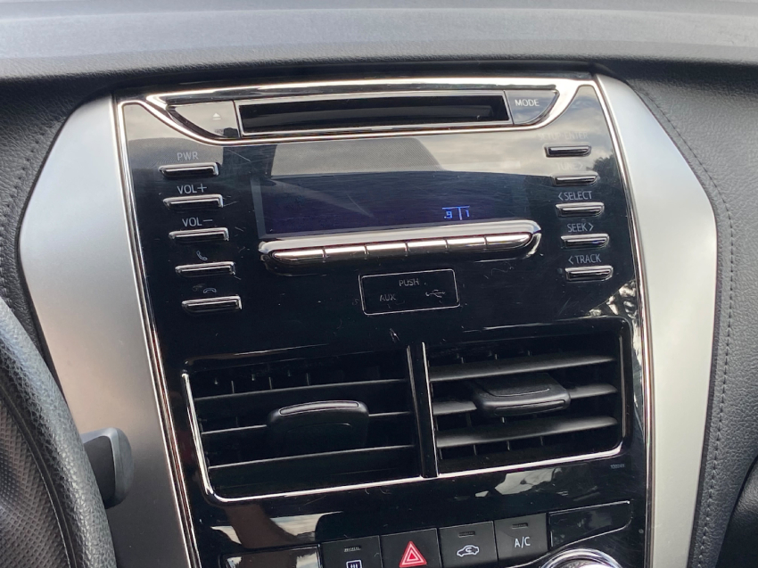 toyota yaris 1.3 16v flex xl manual 4p 201914