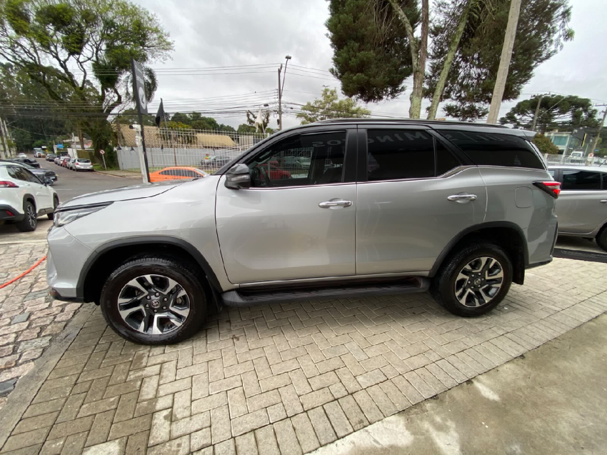 toyota hilux sw4 2.8 d-4d turbo diesel srx platinum 4x4 automatico 4p 20247