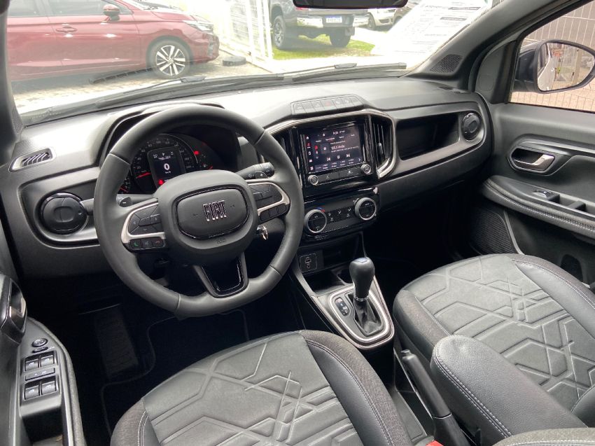 fiat strada 1.3 firefly flex volcano cd cvt 4p automatico 20258